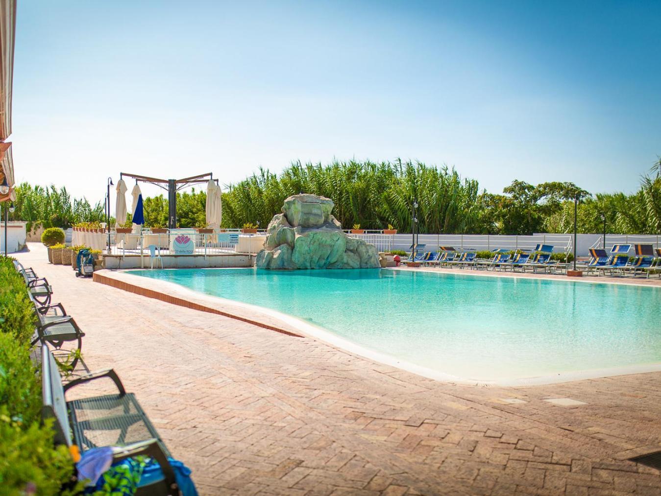 Residence Arco Delle Rose Агрополи Экстерьер фото
