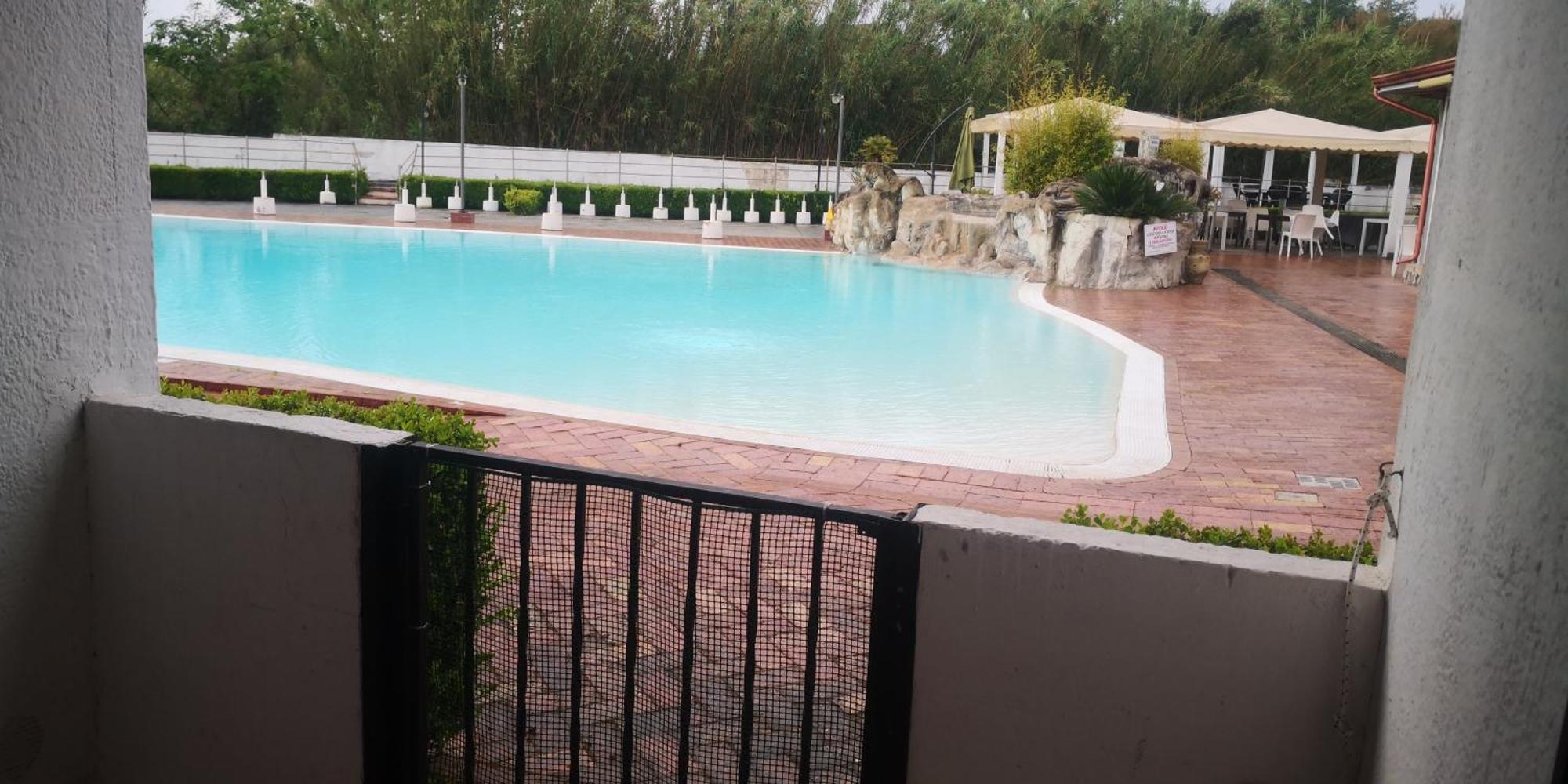 Residence Arco Delle Rose Агрополи Экстерьер фото